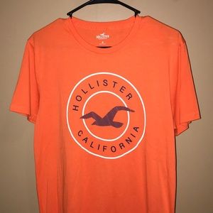 orange hollister t shirt